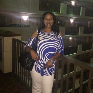 Meet your Posher, Lakeisha